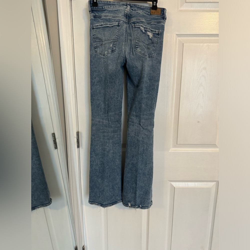 American Eagle Women’s Hi-Rise Artist Flare Size 4 Regular - Picture 2 of 5